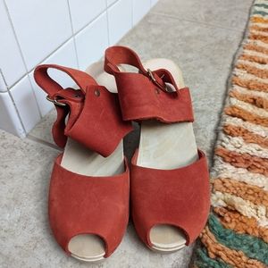 Miranda peep toe high heel tomato